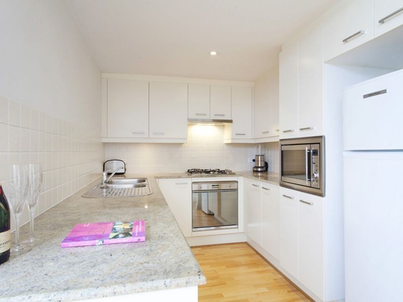 8/42-44 Old Barrenjoey Rd, Avalon NSW 2107