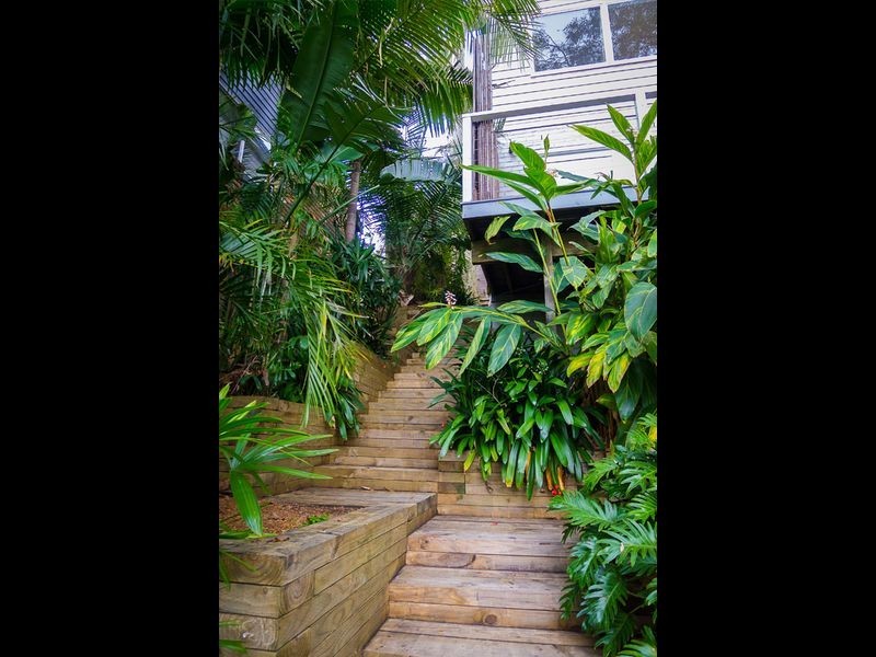 102 Riverview Road, Avalon NSW 2107