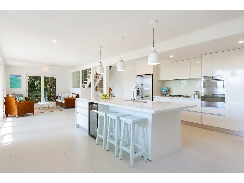 86 Hilltop Road, Avalon Beach NSW 2107