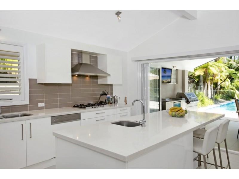 42 John Street, Avalon Beach NSW 2107