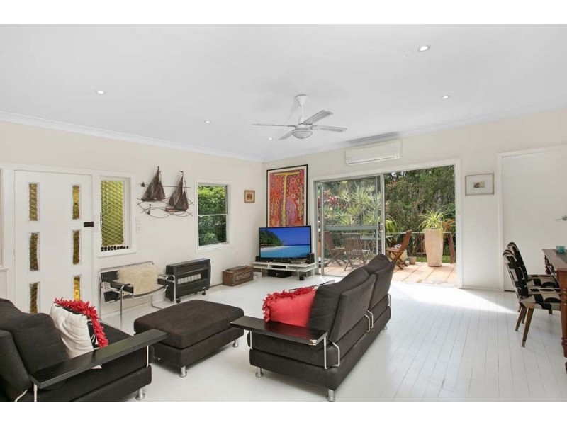 719 Barrenjoey Road, Avalon Beach NSW 2107