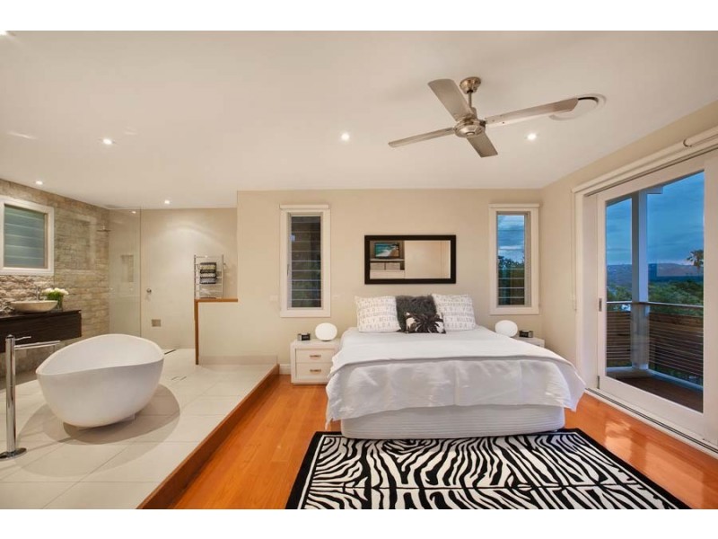 72 Binburra Avenue, Avalon Beach NSW 2107