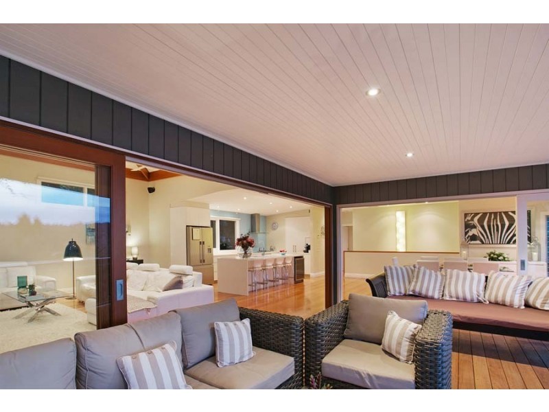 72 Binburra Avenue, Avalon Beach NSW 2107