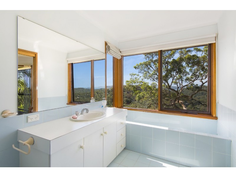 24 The Circle, Bilgola Plateau NSW 2107
