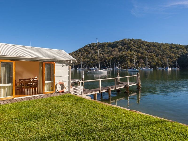 26 McCarrs Creek Road, Church Point NSW 2105