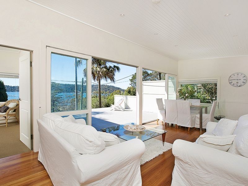 18 Eastview Road, Church Point NSW 2105