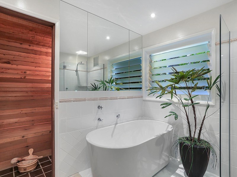 84 Hilltop Road, Clareville NSW 2107