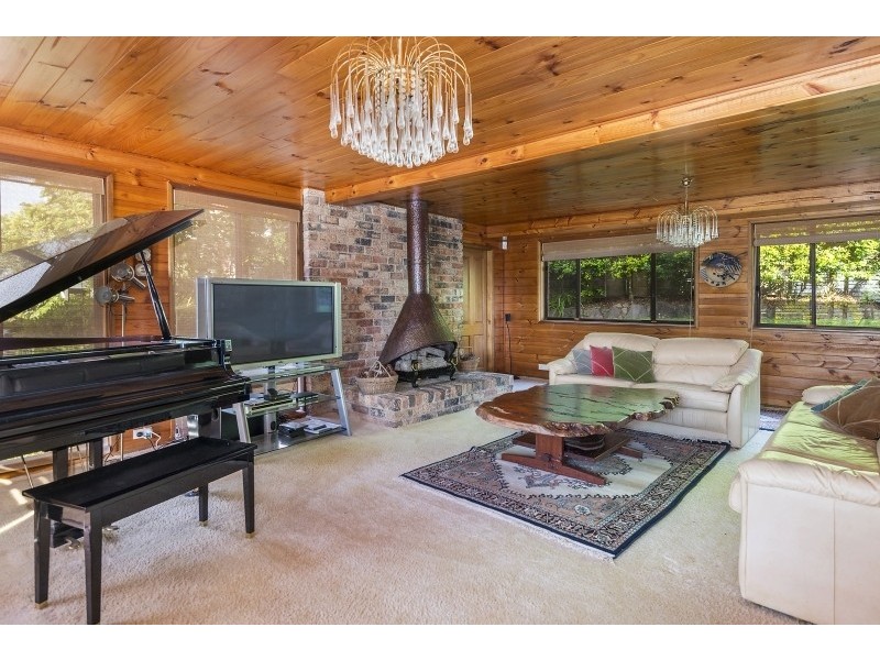 25 Loblay Crescent, Bilgola NSW 2107