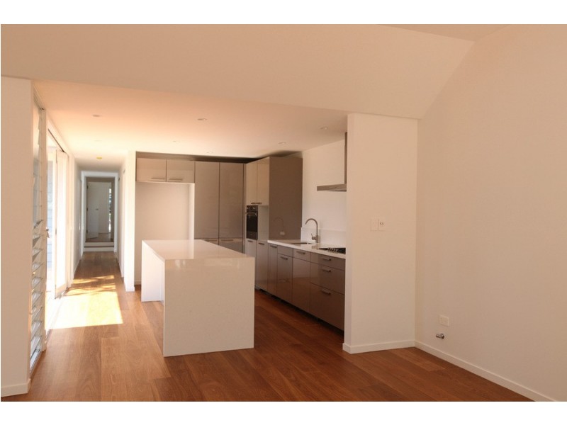 24 Albert Road, Avalon NSW 2107