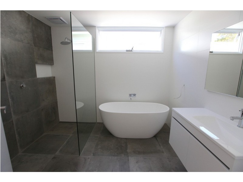 24 Albert Road, Avalon NSW 2107