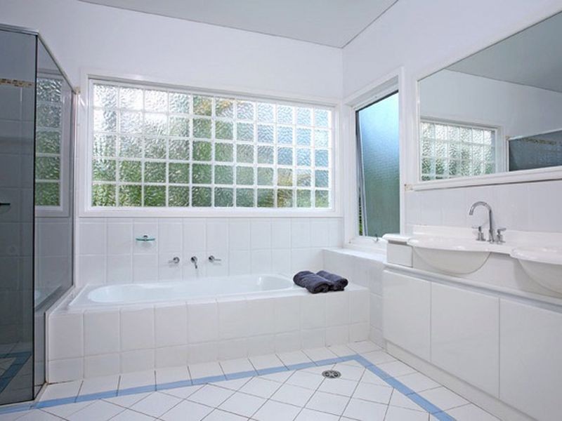 19 The Serpentine, Bilgola NSW 2107