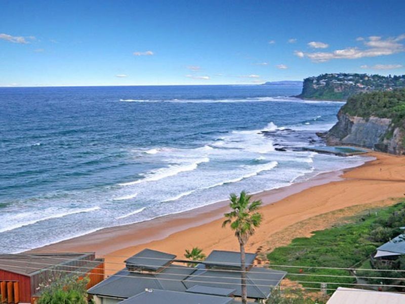 19 The Serpentine, Bilgola NSW 2107