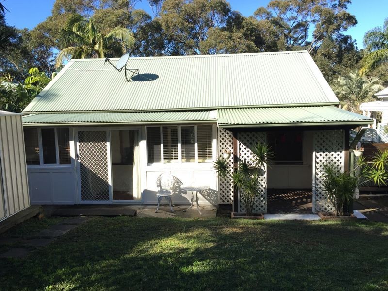 22 Edwin Avenue, Avalon Beach NSW 2107