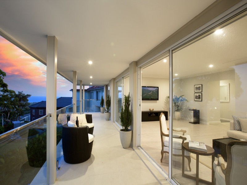 12 Edgecliffe Boulevard, Collaroy Plateau NSW 2097