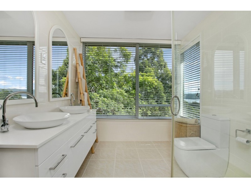 30 Capua Place, Avalon Beach NSW 2107