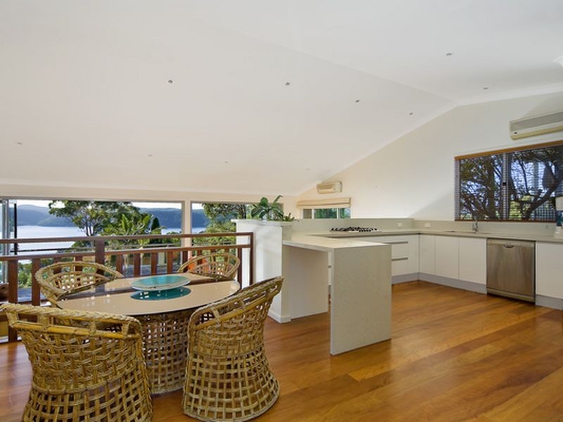 292 Lower Plateau Road, Bilgola NSW 2107