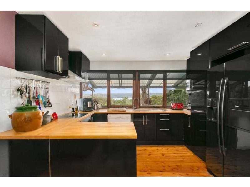 28 Capua Place, Avalon Beach NSW 2107