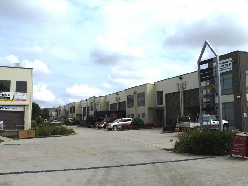 3/4 Birmingham Avenue, Villawood NSW 2163