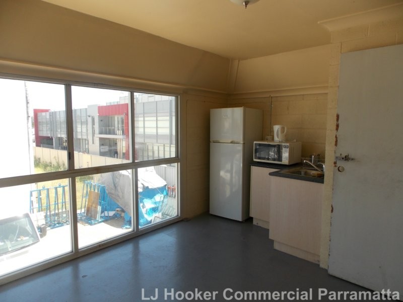 Unit 4/16 Carnegie Place, Blacktown NSW 2148