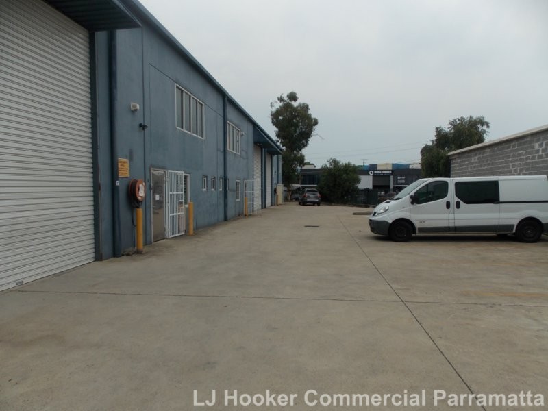 Unit 4/16 Carnegie Place, Blacktown NSW 2148