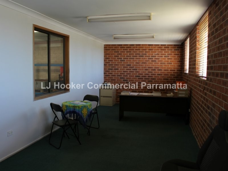 Unit 4/21 Bessemer Street, Blacktown NSW 2148