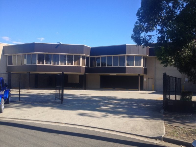 8 St James Place, Seven Hills NSW 2147