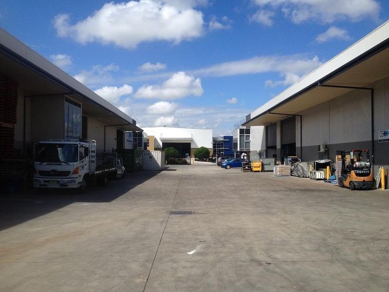 4 & 5/7 Kelham Place, Glendenning NSW 2761