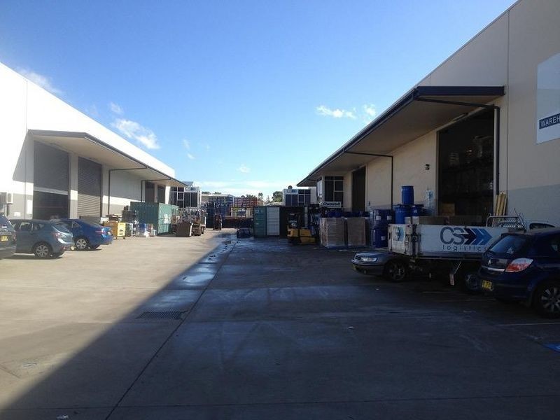 3 & 4 & 5/7 Kelham Place, Glendenning NSW 2761