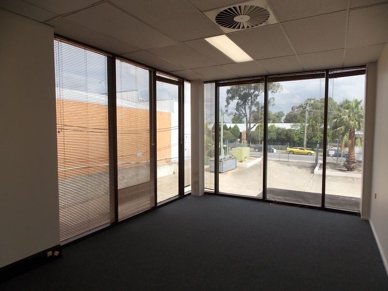 2B Bessemer Street, Blacktown NSW 2148