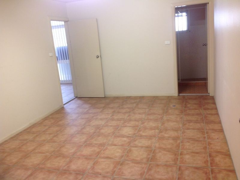 2/11 Binney Road, Kings Park NSW 2148