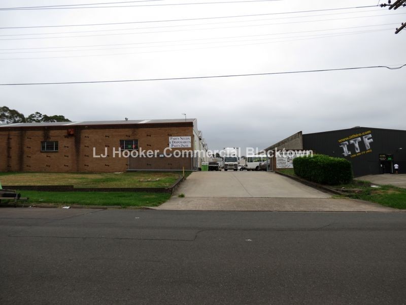 1/120 Gilba Road, Girraween NSW 2145