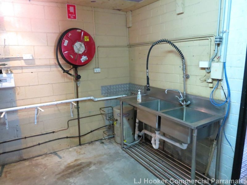 15 & 16/12 Garling Road, Kings Park NSW 2148