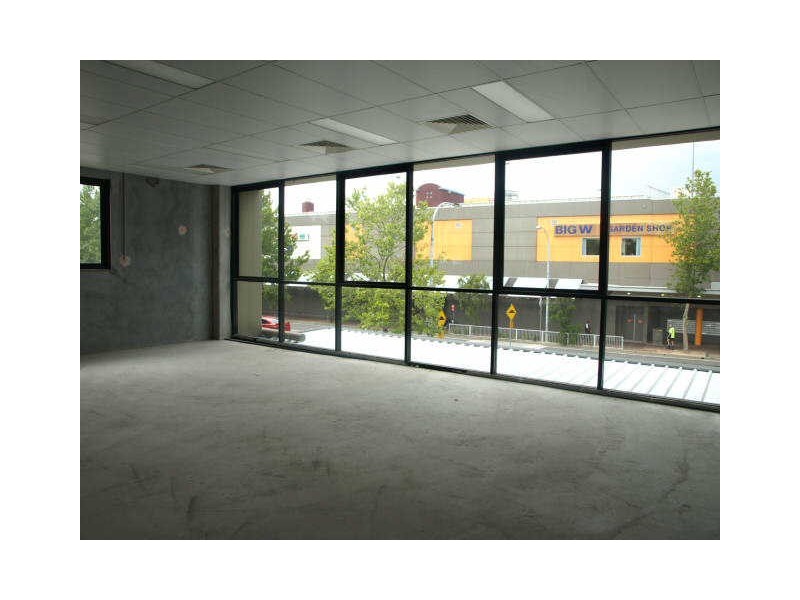 Level 1/8 Nelson Street, Fairfield NSW 2165