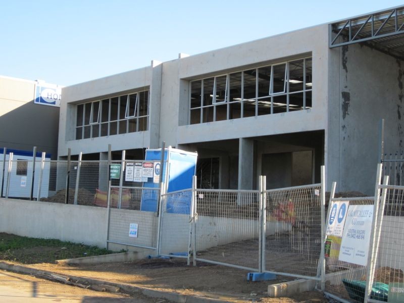 1 & 2/2-4 Tasha Place, Kings Park NSW 2148