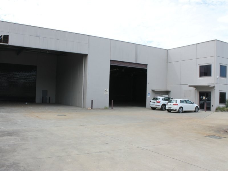 8 Cavasinni Place, Wetherill Park NSW 2164