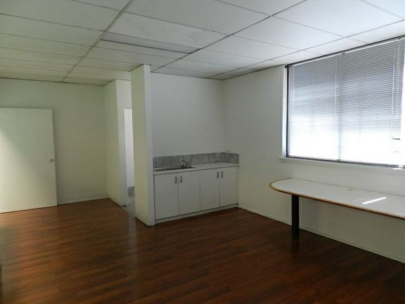 6 Giffard Street, Silverwater NSW 2128