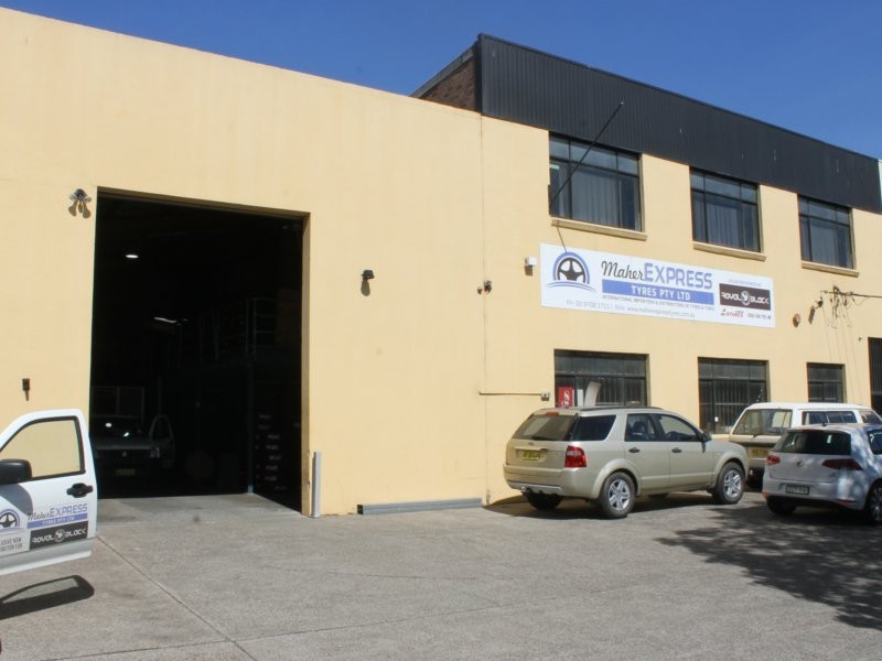 51 Gow Street, Padstow NSW 2211