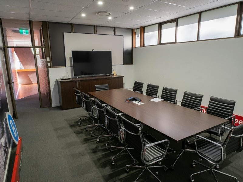 63 Governor Macquarie Drive, Chipping Norton NSW 2170