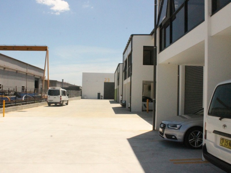 2/20 Queen Street, Revesby NSW 2212