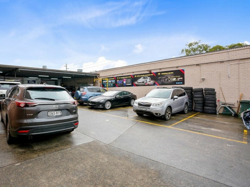 2-4 Rosedale Avenue, Greenacre NSW 2190