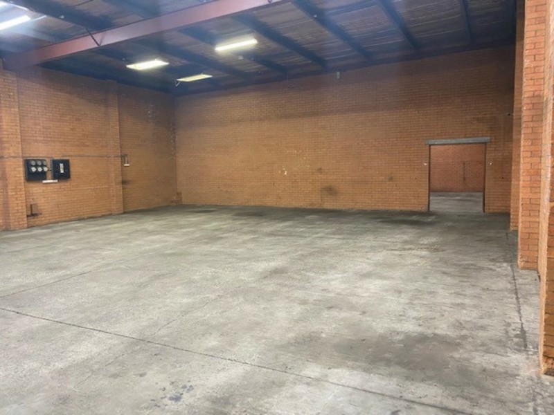 32 Garema Circuit, Kingsgrove NSW 2208