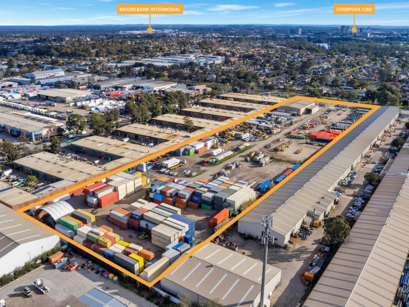 77 Governor Macquarie Drive, Chipping Norton NSW 2170