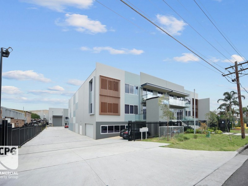 2/41-43 Anzac Street, Greenacre NSW 2190