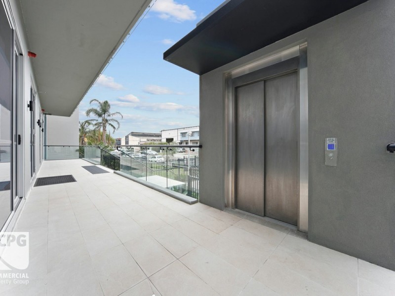 2/41-43 Anzac Street, Greenacre NSW 2190