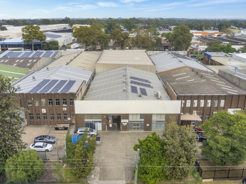 4a Ladbroke Street, Milperra NSW 2214