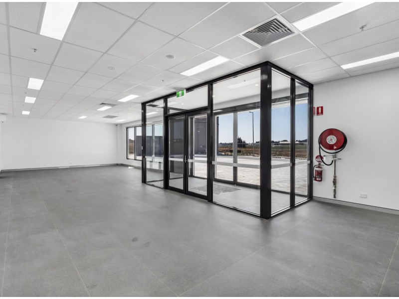 Unit B/1 Nancy Ellis Leebold Drive, Milperra NSW 2214