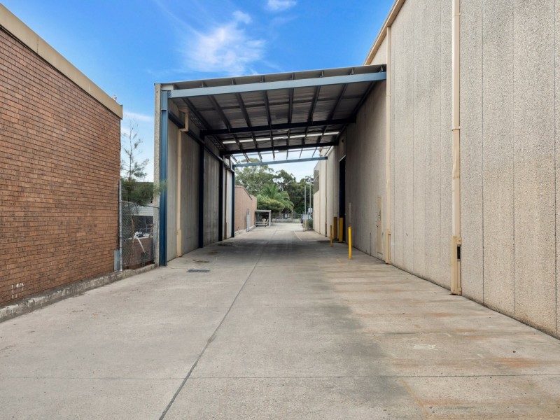 1A/77 Governor Macquarie Drive, Chipping Norton NSW 2170