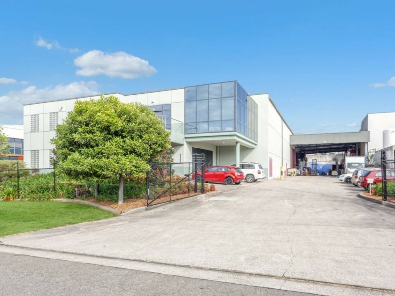 18 Ormsby Place, Wetherill Park NSW 2164