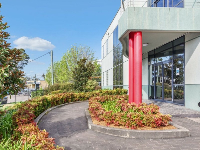 18 Ormsby Place, Wetherill Park NSW 2164