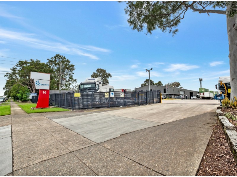 16-18 Riverside Road, Chipping Norton NSW 2170